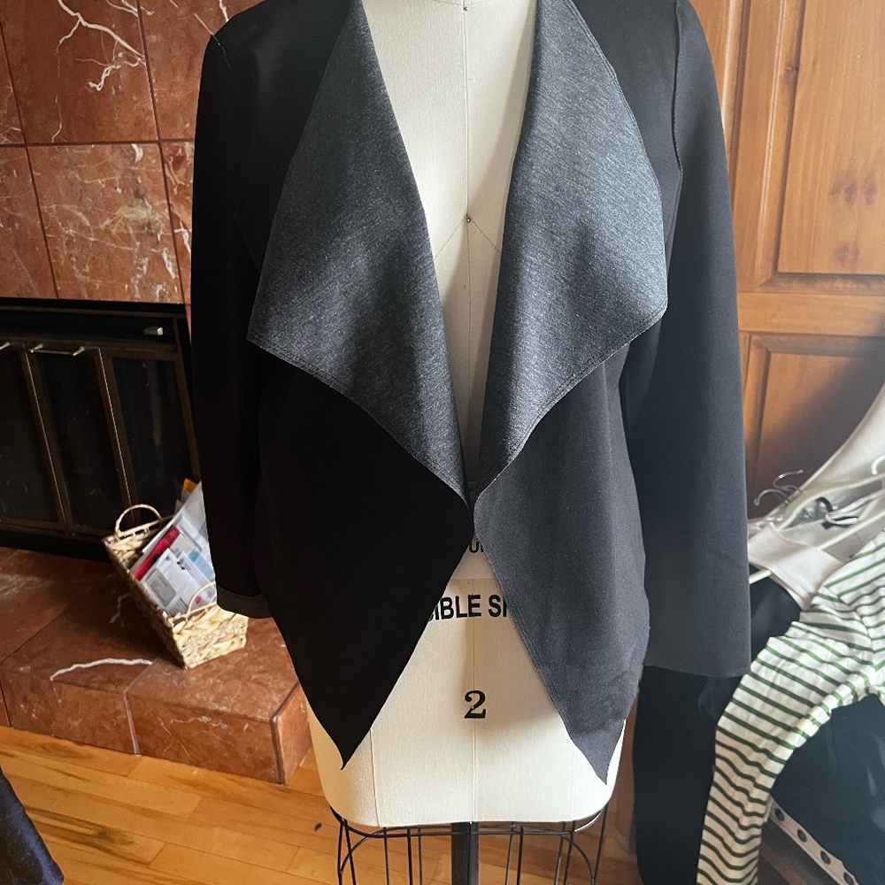 Ladies jacket - Vera Wang - sz PS